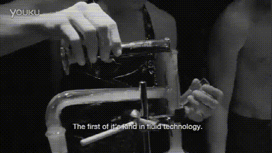 166064775843956380.gif